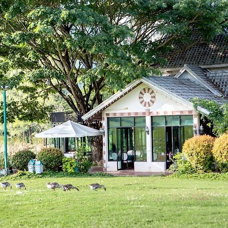 Chateau De Khaoyai Hotel & Resort Pak Chong Exteriör bild