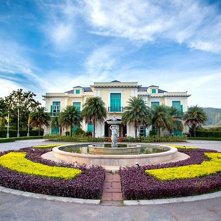 Chateau De Khaoyai Hotel & Resort Pak Chong Exteriör bild