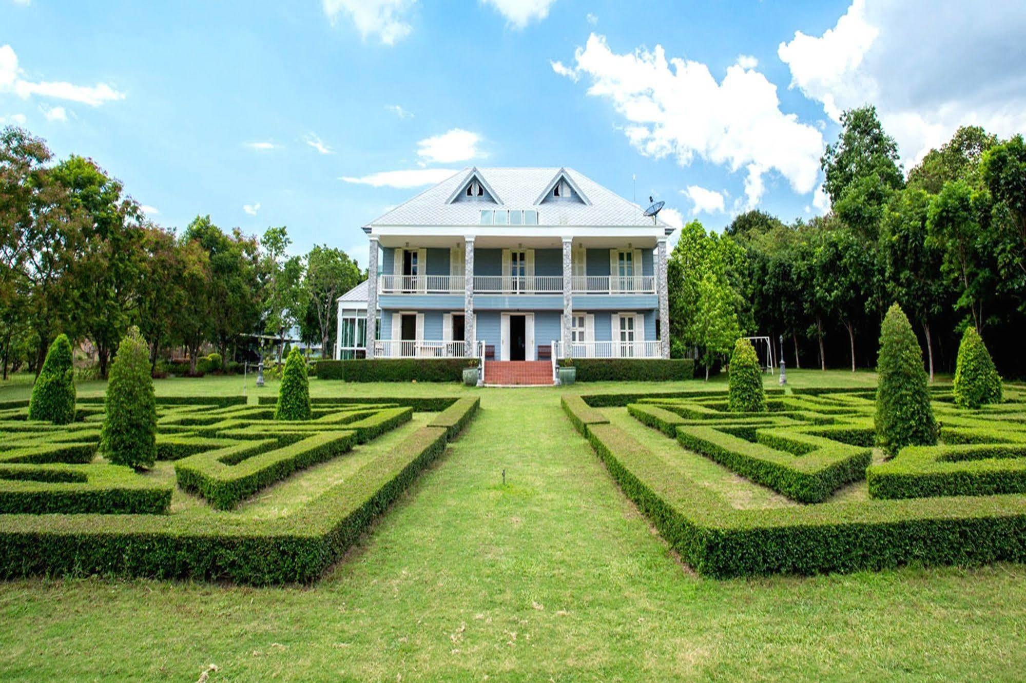 Chateau De Khaoyai Hotel & Resort Pak Chong Exteriör bild