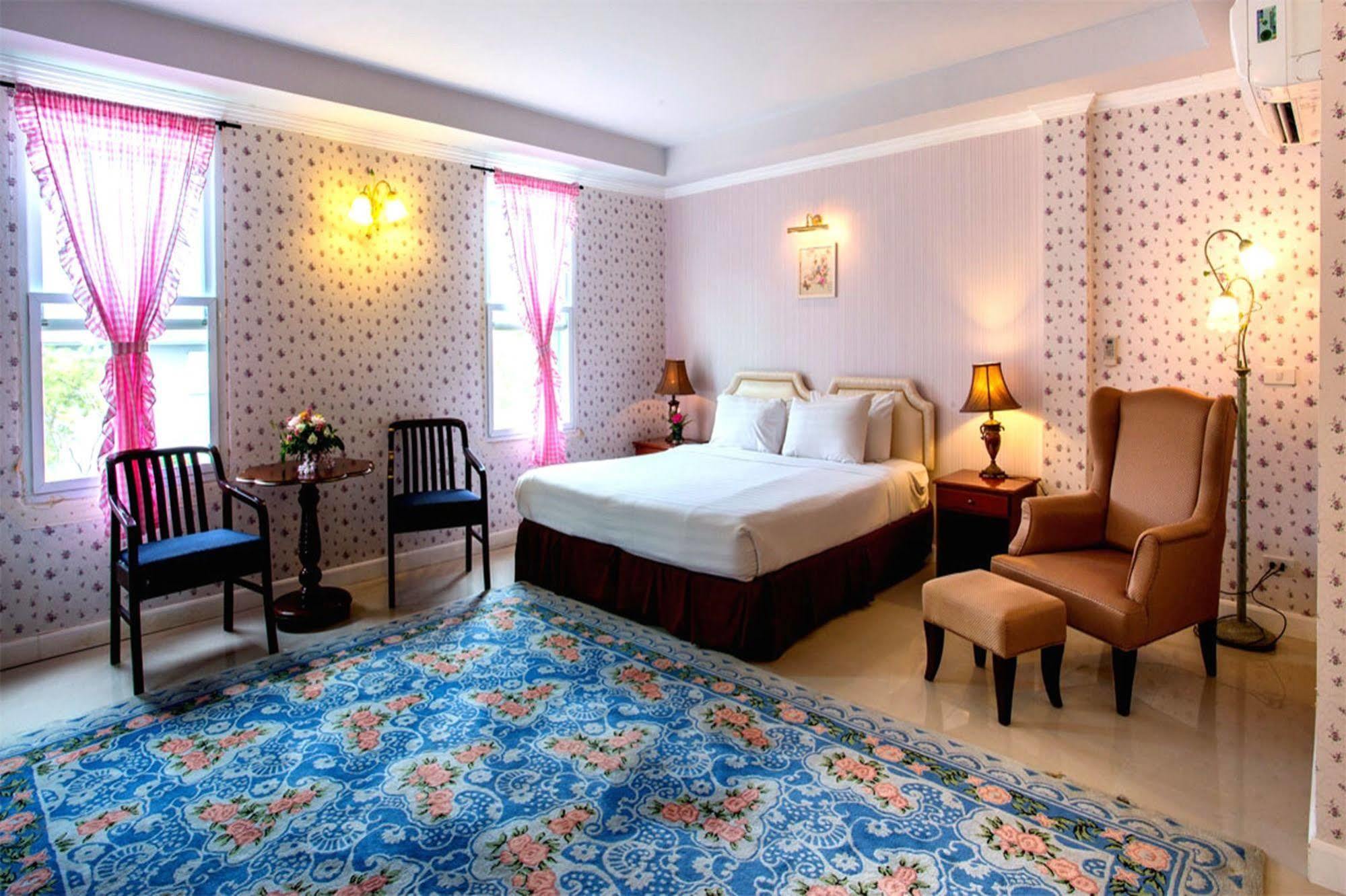 Chateau De Khaoyai Hotel & Resort Pak Chong Exteriör bild
